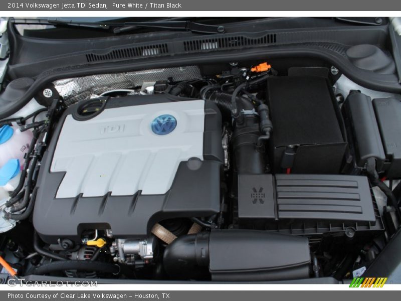 Pure White / Titan Black 2014 Volkswagen Jetta TDI Sedan