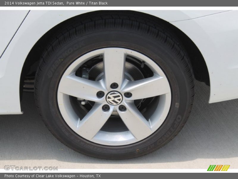 Pure White / Titan Black 2014 Volkswagen Jetta TDI Sedan