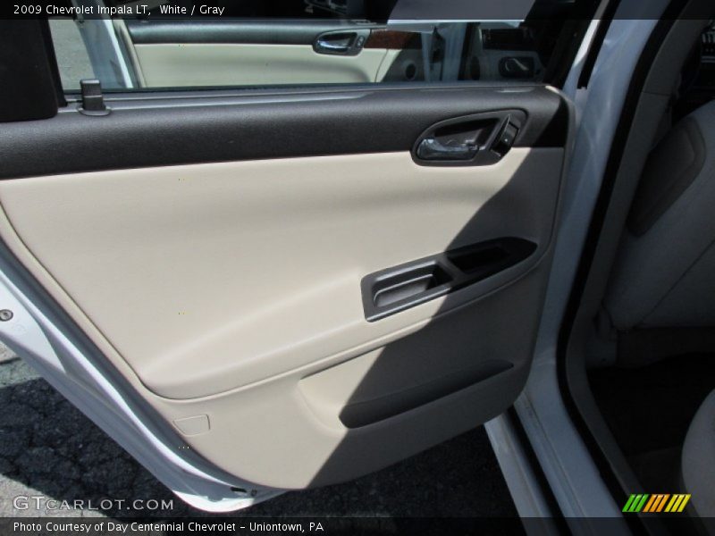 White / Gray 2009 Chevrolet Impala LT