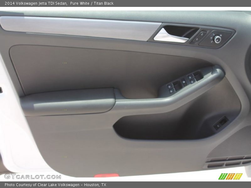 Pure White / Titan Black 2014 Volkswagen Jetta TDI Sedan