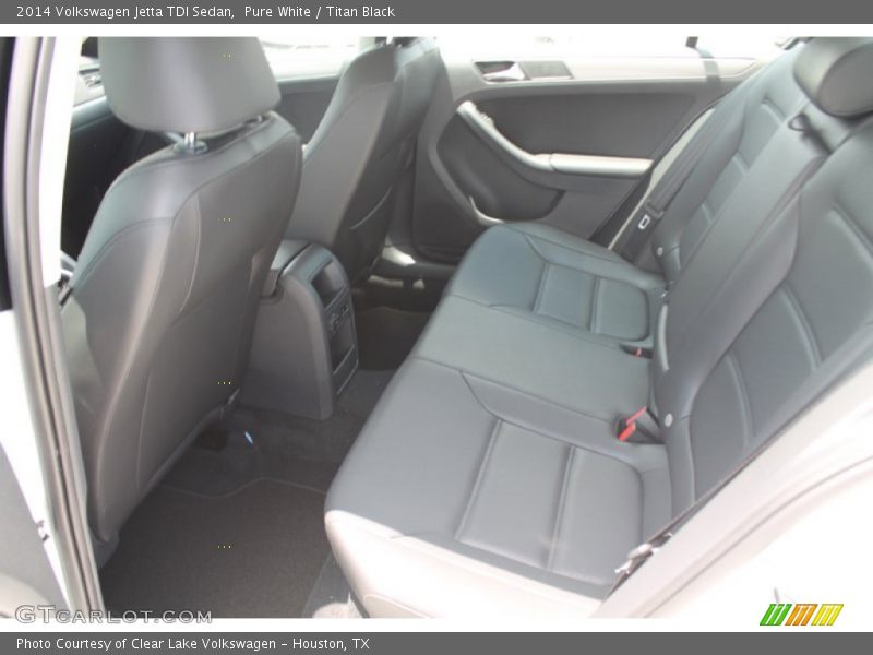 Pure White / Titan Black 2014 Volkswagen Jetta TDI Sedan