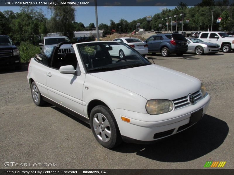 Cool White / Black 2002 Volkswagen Cabrio GLX