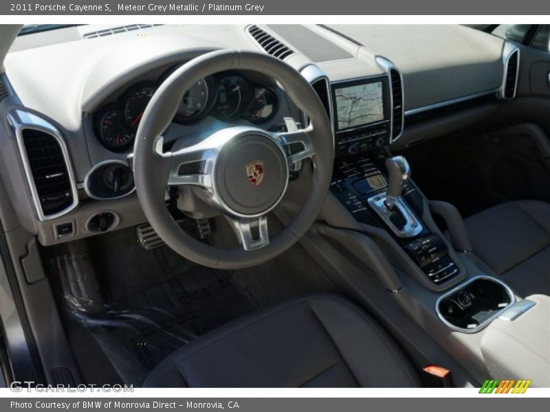 Meteor Grey Metallic / Platinum Grey 2011 Porsche Cayenne S