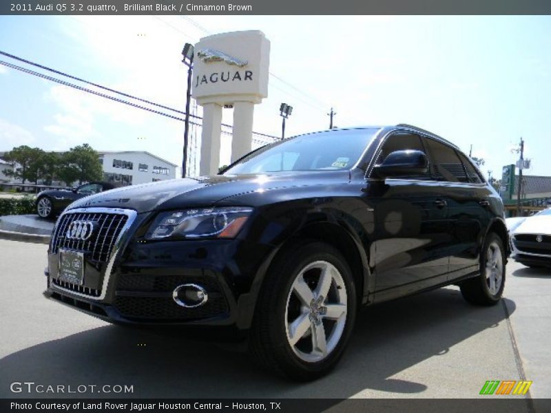 Brilliant Black / Cinnamon Brown 2011 Audi Q5 3.2 quattro
