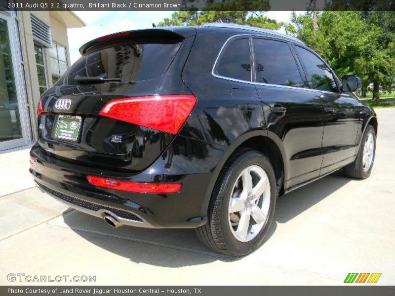 Brilliant Black / Cinnamon Brown 2011 Audi Q5 3.2 quattro