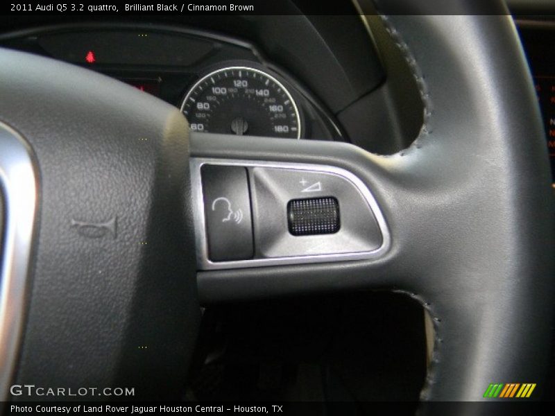Brilliant Black / Cinnamon Brown 2011 Audi Q5 3.2 quattro