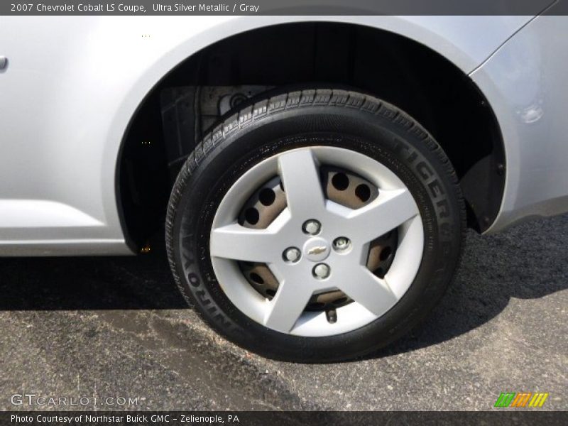 Ultra Silver Metallic / Gray 2007 Chevrolet Cobalt LS Coupe