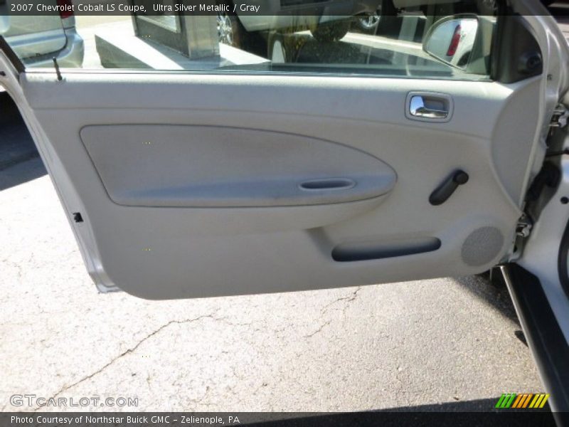 Ultra Silver Metallic / Gray 2007 Chevrolet Cobalt LS Coupe