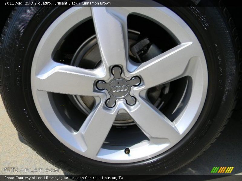 Brilliant Black / Cinnamon Brown 2011 Audi Q5 3.2 quattro