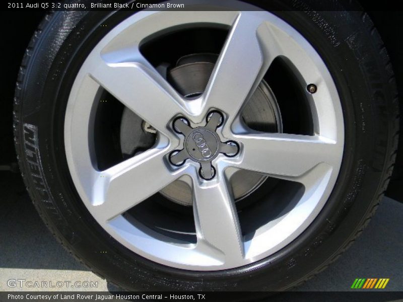 Brilliant Black / Cinnamon Brown 2011 Audi Q5 3.2 quattro