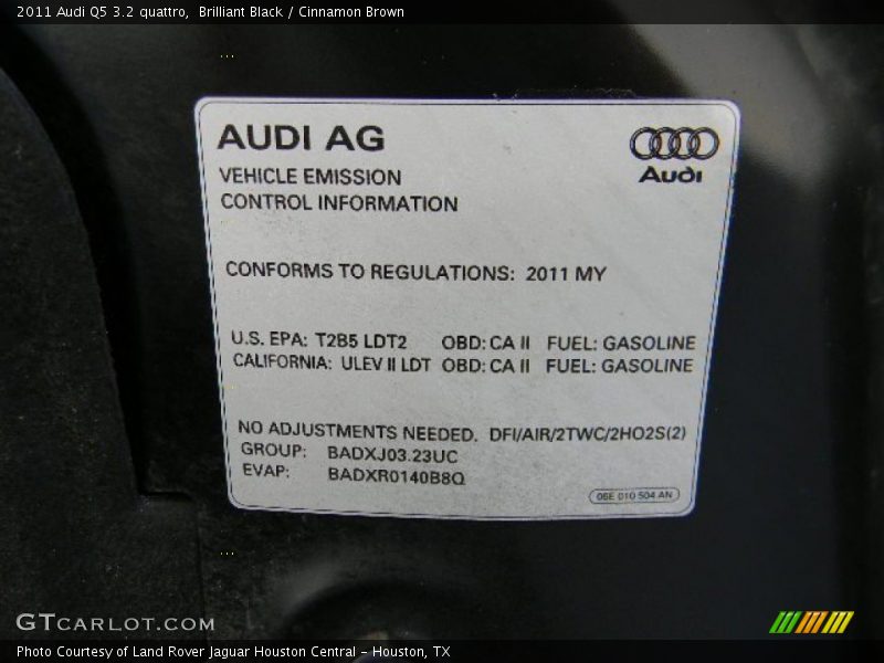 Brilliant Black / Cinnamon Brown 2011 Audi Q5 3.2 quattro