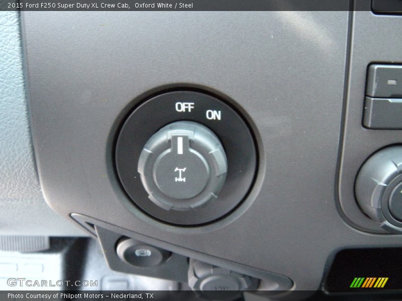 Oxford White / Steel 2015 Ford F250 Super Duty XL Crew Cab