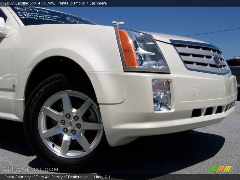 White Diamond / Cashmere 2007 Cadillac SRX 4 V6 AWD