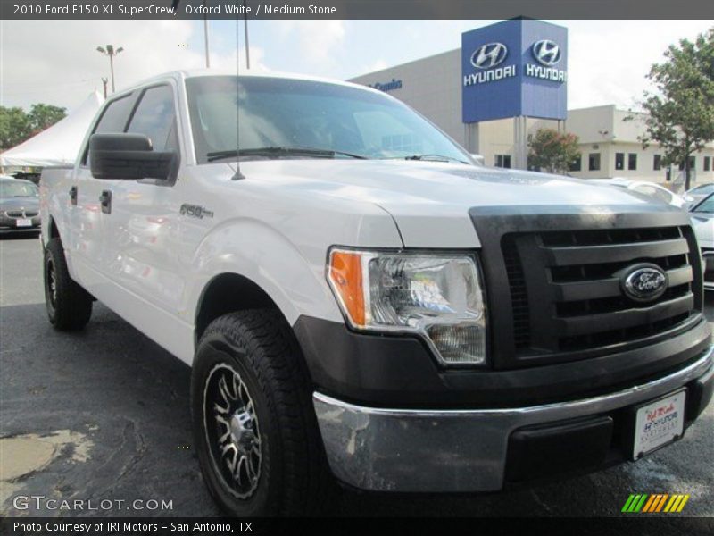 Oxford White / Medium Stone 2010 Ford F150 XL SuperCrew