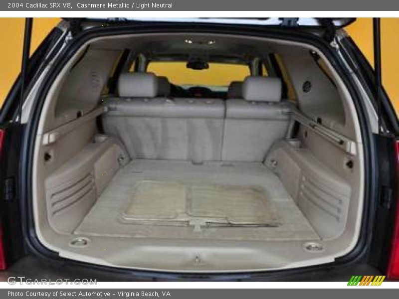 Cashmere Metallic / Light Neutral 2004 Cadillac SRX V8