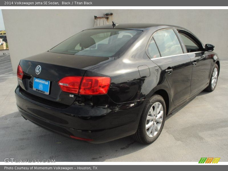 Black / Titan Black 2014 Volkswagen Jetta SE Sedan