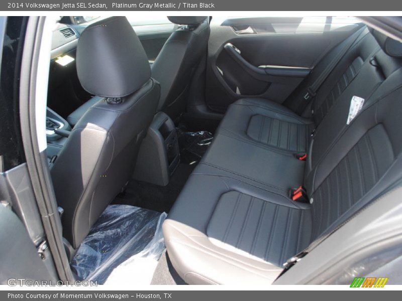Platinum Gray Metallic / Titan Black 2014 Volkswagen Jetta SEL Sedan