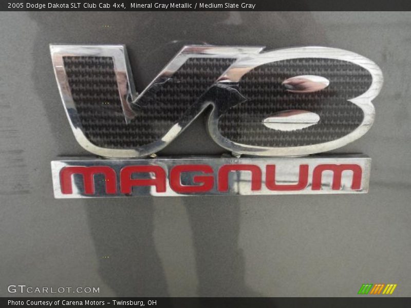 Mineral Gray Metallic / Medium Slate Gray 2005 Dodge Dakota SLT Club Cab 4x4