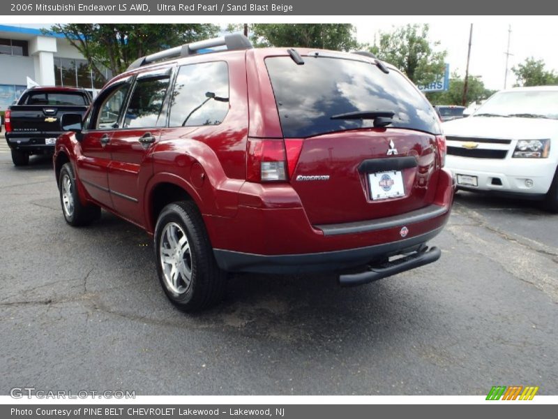 Ultra Red Pearl / Sand Blast Beige 2006 Mitsubishi Endeavor LS AWD