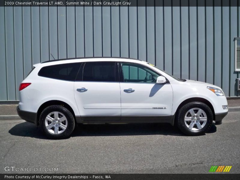 Summit White / Dark Gray/Light Gray 2009 Chevrolet Traverse LT AWD