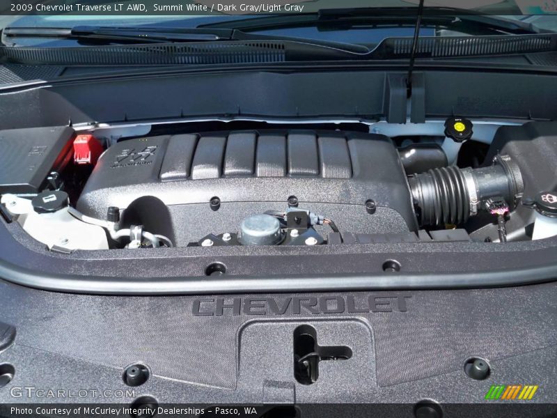 Summit White / Dark Gray/Light Gray 2009 Chevrolet Traverse LT AWD