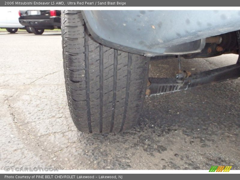 Ultra Red Pearl / Sand Blast Beige 2006 Mitsubishi Endeavor LS AWD