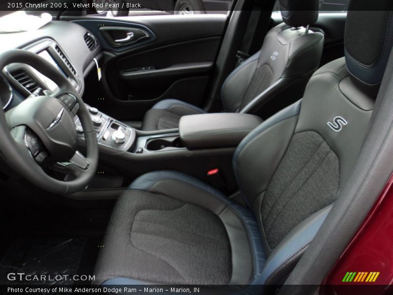 Velvet Red Pearl / Black 2015 Chrysler 200 S
