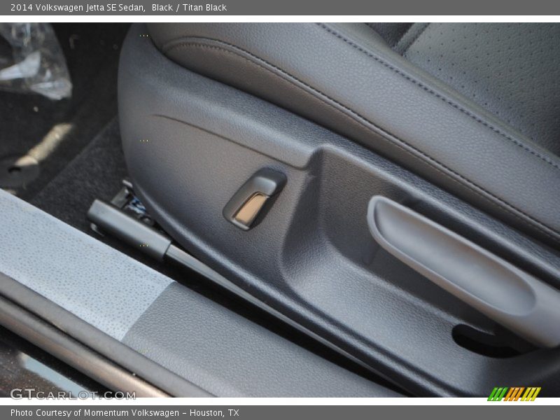 Black / Titan Black 2014 Volkswagen Jetta SE Sedan