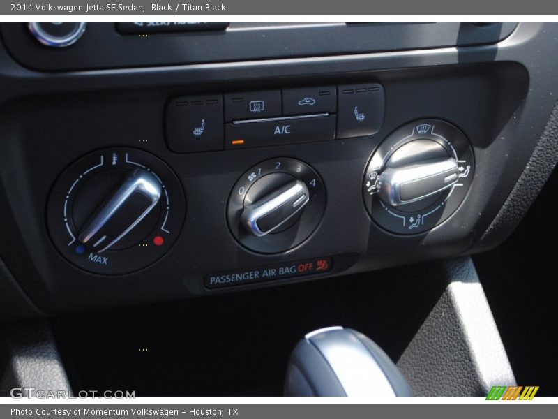 Black / Titan Black 2014 Volkswagen Jetta SE Sedan