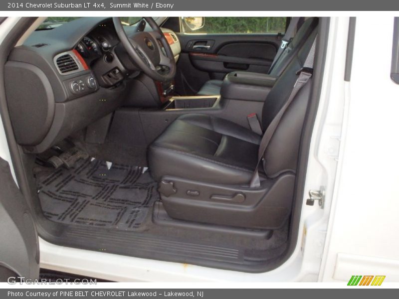 Summit White / Ebony 2014 Chevrolet Suburban LT 4x4