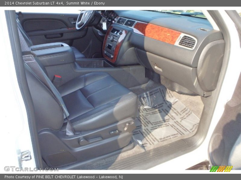 Summit White / Ebony 2014 Chevrolet Suburban LT 4x4