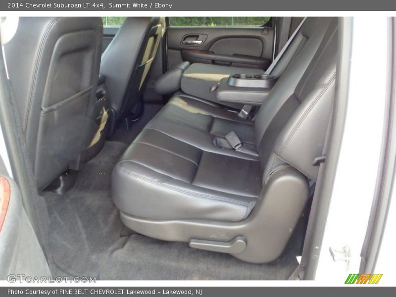 Summit White / Ebony 2014 Chevrolet Suburban LT 4x4