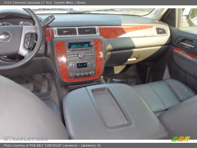 Summit White / Ebony 2014 Chevrolet Suburban LT 4x4