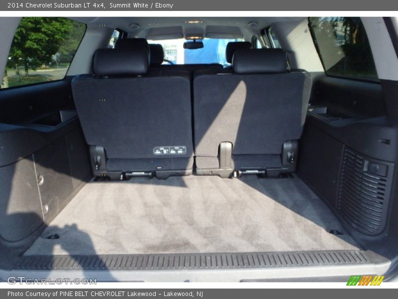 Summit White / Ebony 2014 Chevrolet Suburban LT 4x4