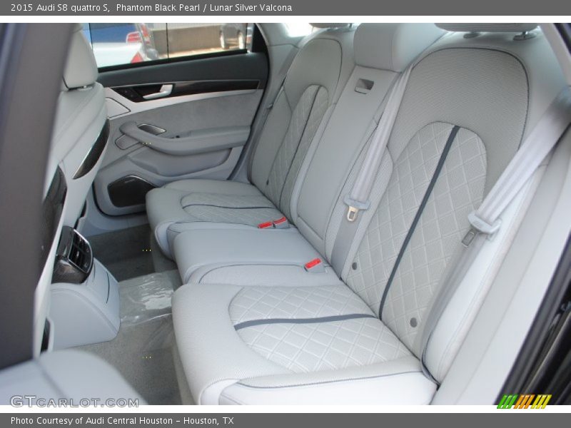 Rear Seat of 2015 S8 quattro S