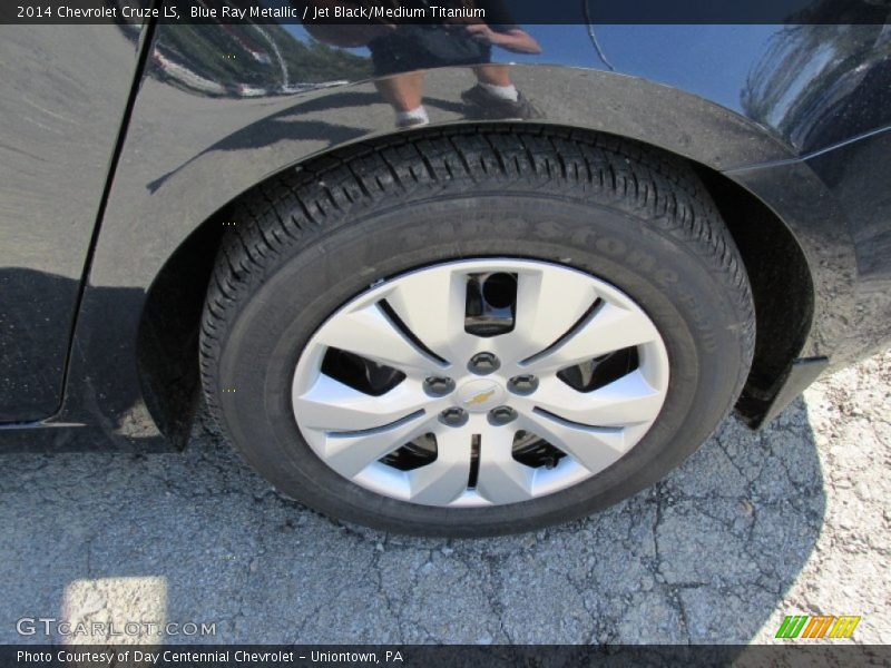 Blue Ray Metallic / Jet Black/Medium Titanium 2014 Chevrolet Cruze LS