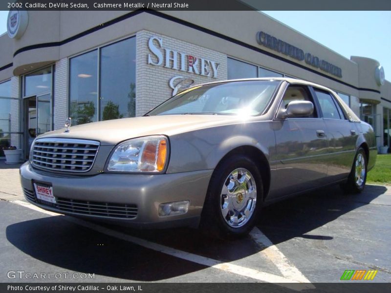 Cashmere Metallic / Neutral Shale 2002 Cadillac DeVille Sedan