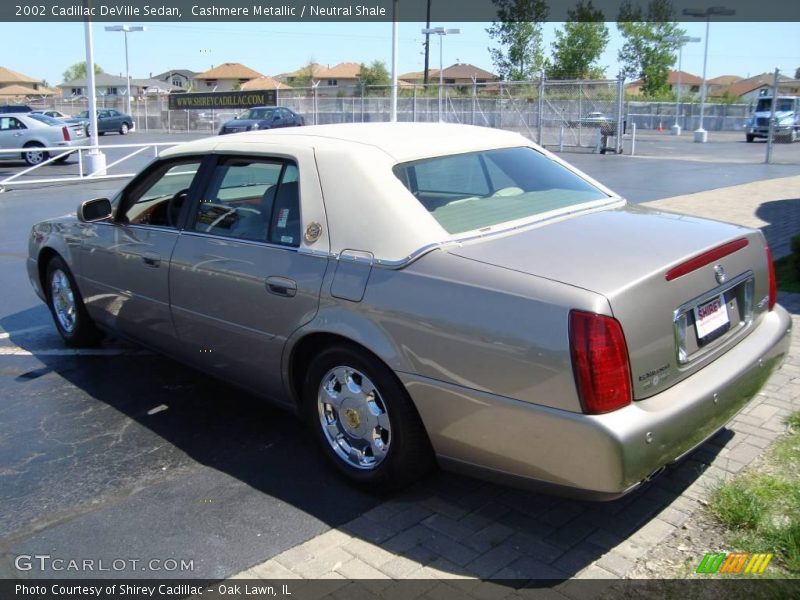 Cashmere Metallic / Neutral Shale 2002 Cadillac DeVille Sedan