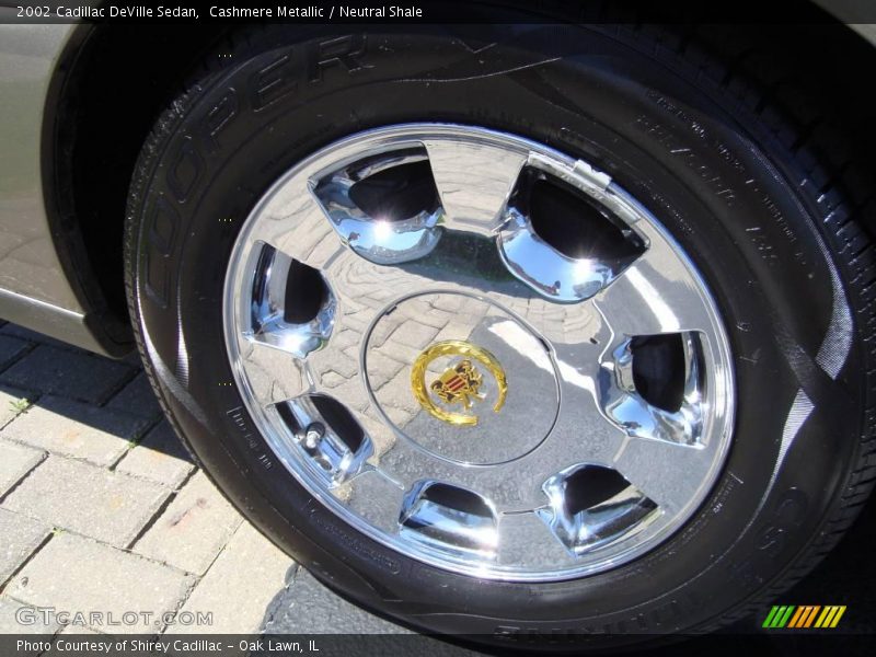 Cashmere Metallic / Neutral Shale 2002 Cadillac DeVille Sedan