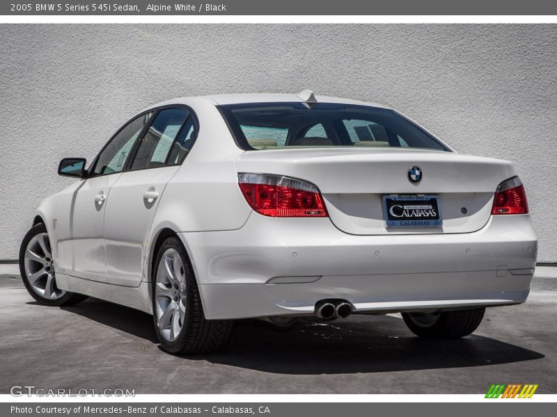 Alpine White / Black 2005 BMW 5 Series 545i Sedan