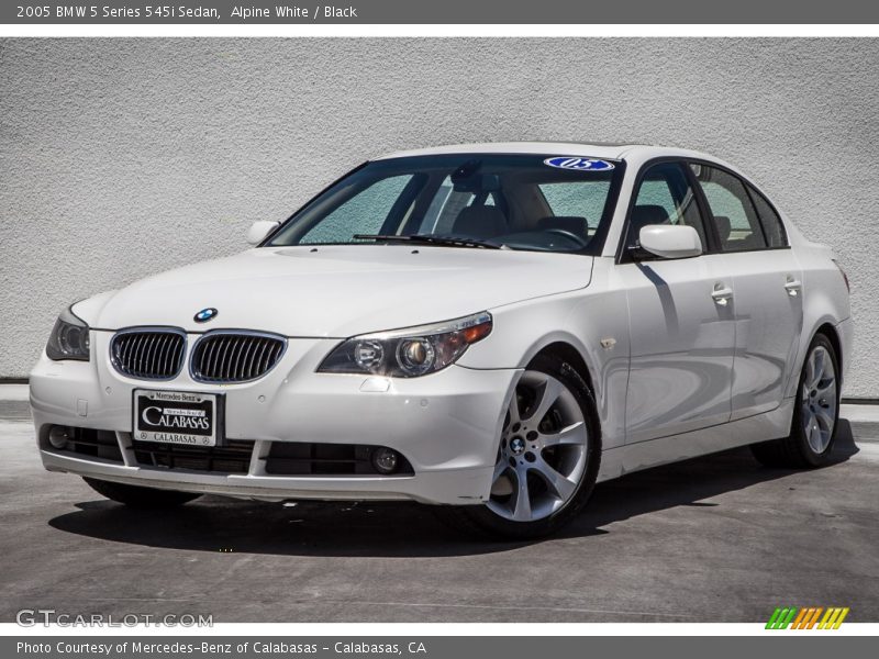 Alpine White / Black 2005 BMW 5 Series 545i Sedan