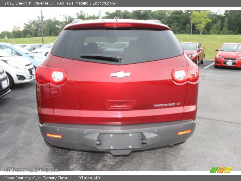 Red Jewel Metallic / Ebony/Ebony 2011 Chevrolet Traverse LT