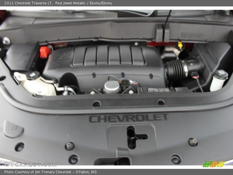 Red Jewel Metallic / Ebony/Ebony 2011 Chevrolet Traverse LT