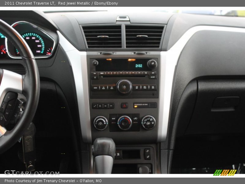 Red Jewel Metallic / Ebony/Ebony 2011 Chevrolet Traverse LT