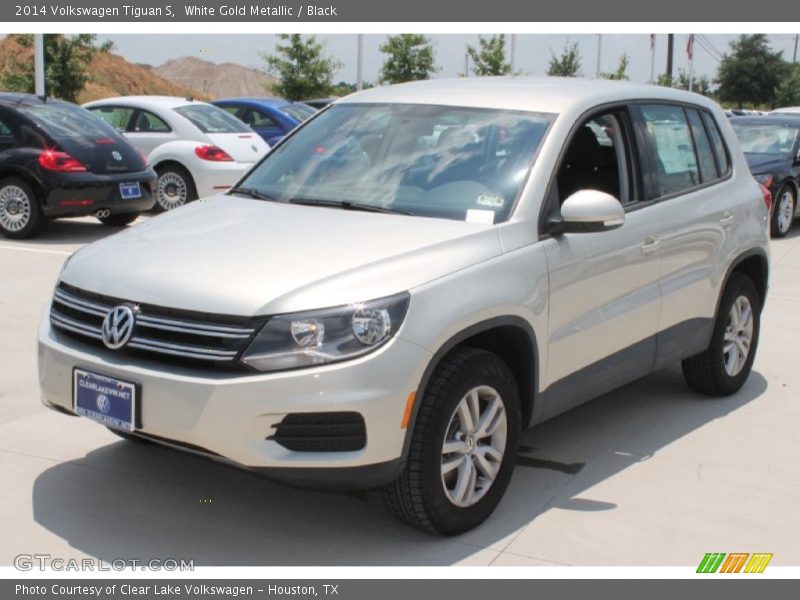 White Gold Metallic / Black 2014 Volkswagen Tiguan S