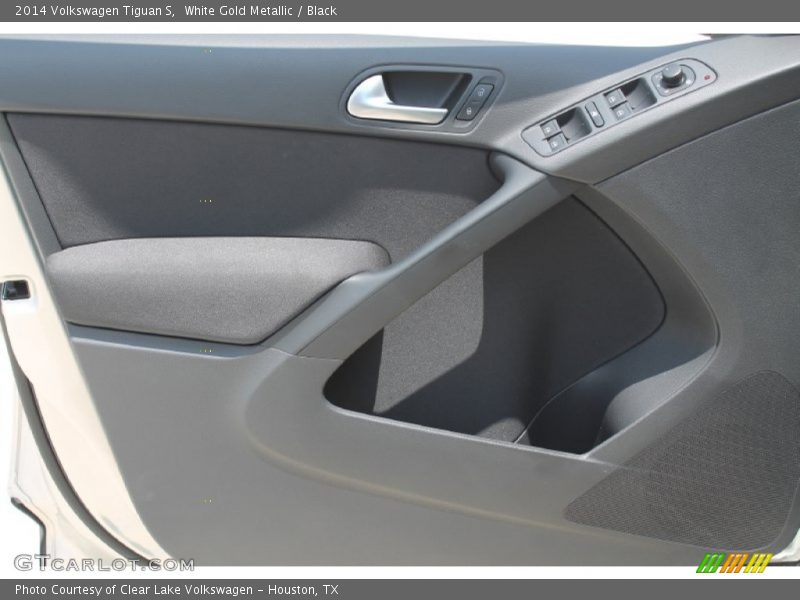 White Gold Metallic / Black 2014 Volkswagen Tiguan S