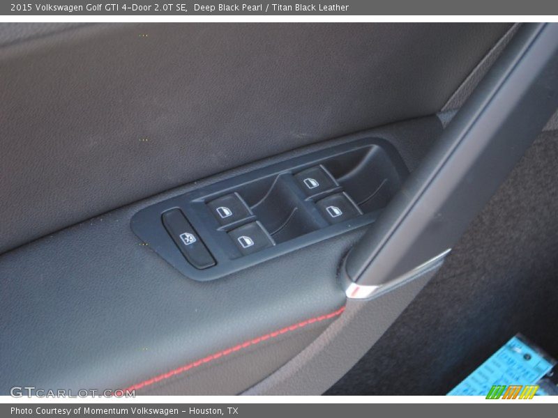 Deep Black Pearl / Titan Black Leather 2015 Volkswagen Golf GTI 4-Door 2.0T SE