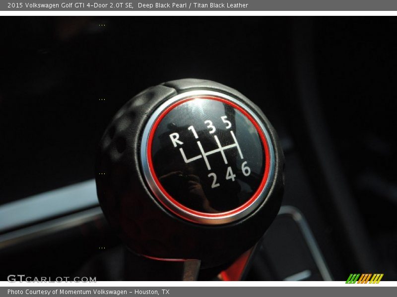 Deep Black Pearl / Titan Black Leather 2015 Volkswagen Golf GTI 4-Door 2.0T SE