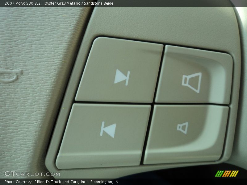 Oyster Gray Metallic / Sandstone Beige 2007 Volvo S80 3.2