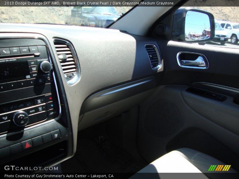 Brilliant Black Crystal Pearl / Dark Graystone/Medium Graystone 2013 Dodge Durango SXT AWD